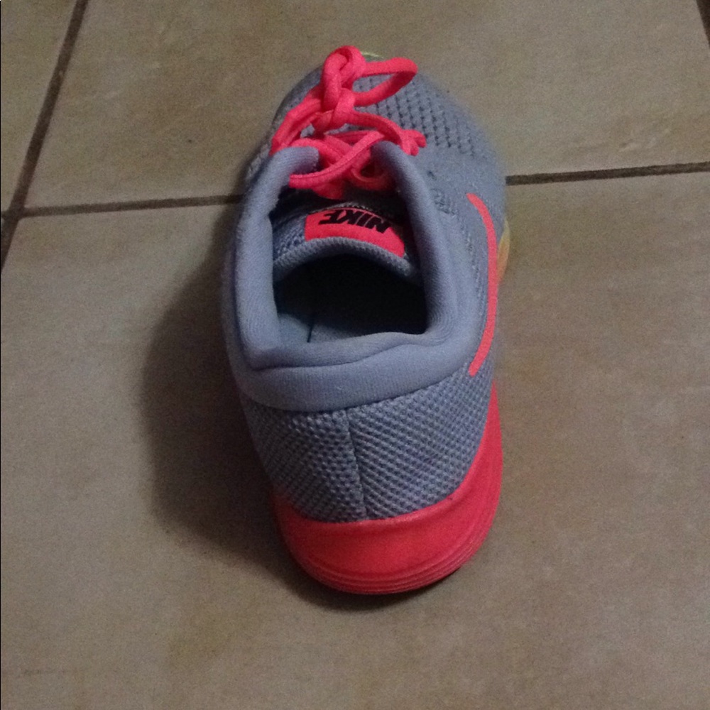 Nike Running Shoes. View 3